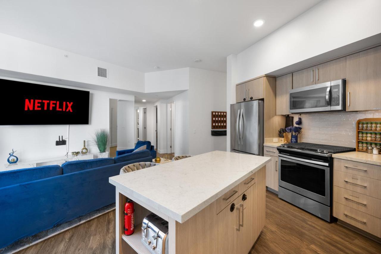 Park Lux Playhouse Apartment Сан Диего Екстериор снимка