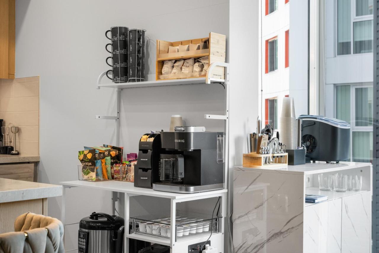 Park Lux Playhouse Apartment Сан Диего Екстериор снимка