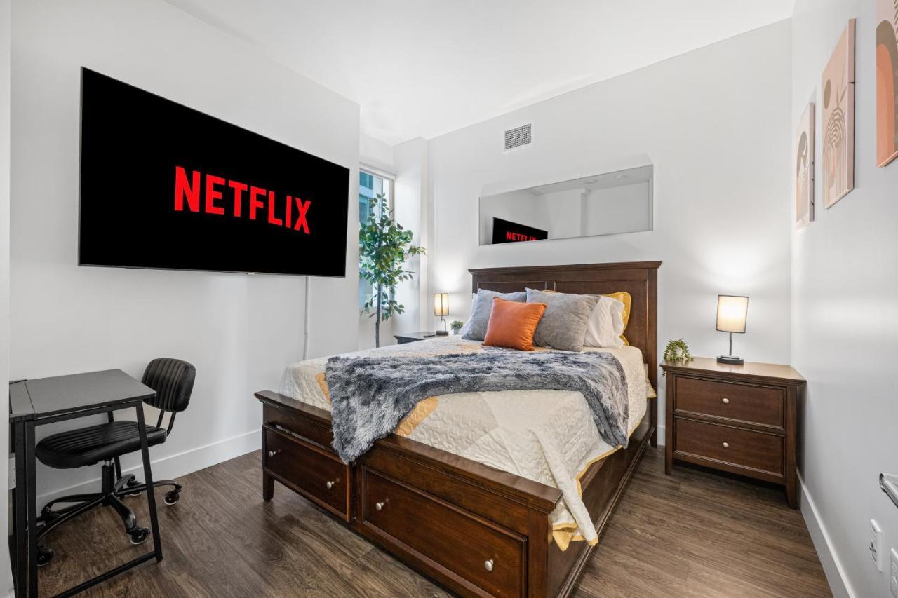 Park Lux Playhouse Apartment Сан Диего Екстериор снимка