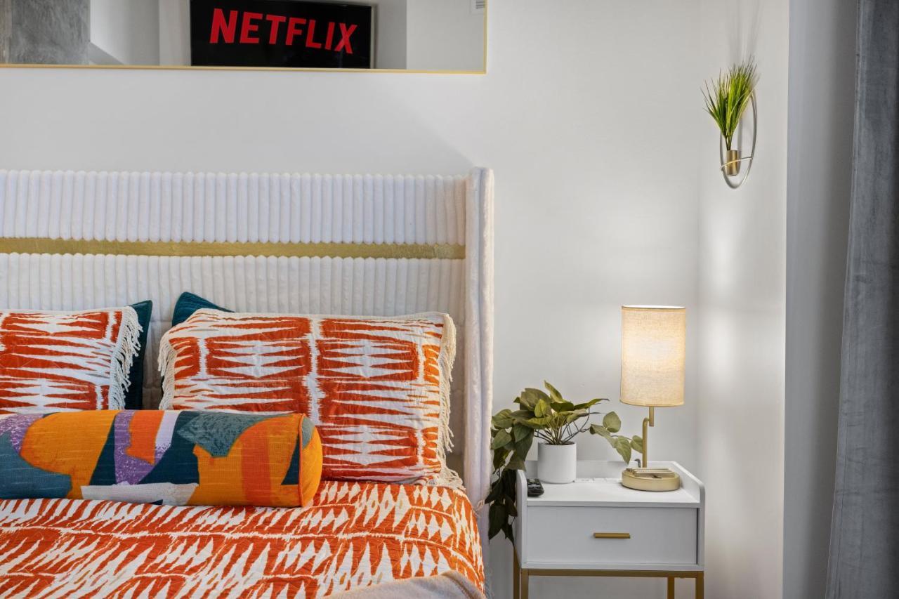 Park Lux Playhouse Apartment Сан Диего Екстериор снимка