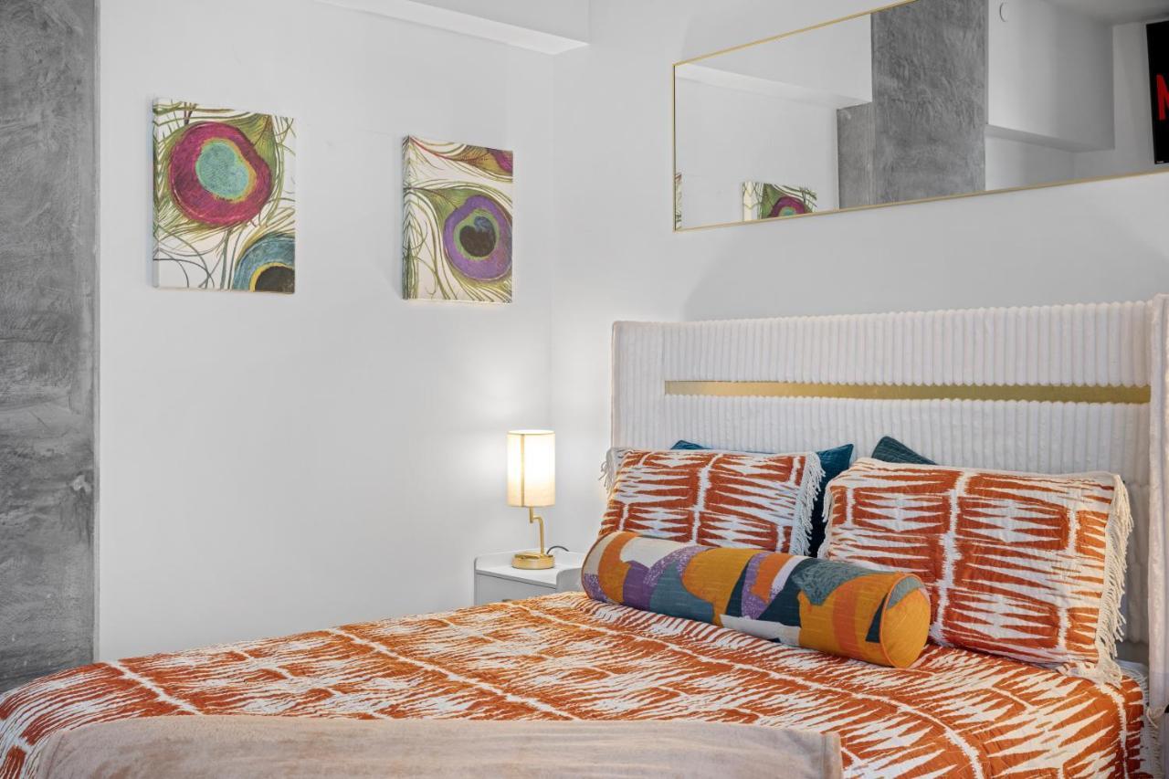 Park Lux Playhouse Apartment Сан Диего Екстериор снимка