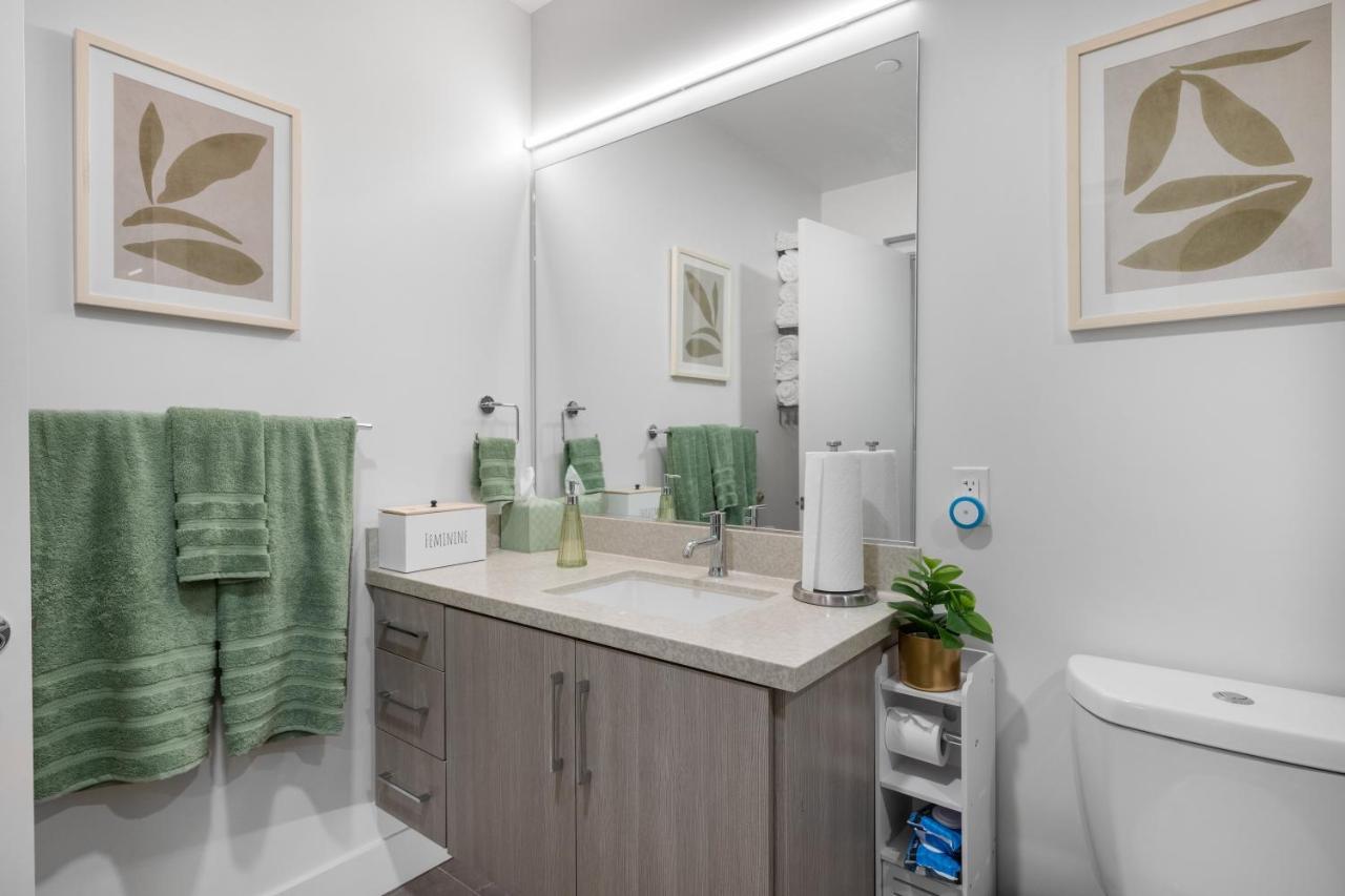 Park Lux Playhouse Apartment Сан Диего Екстериор снимка